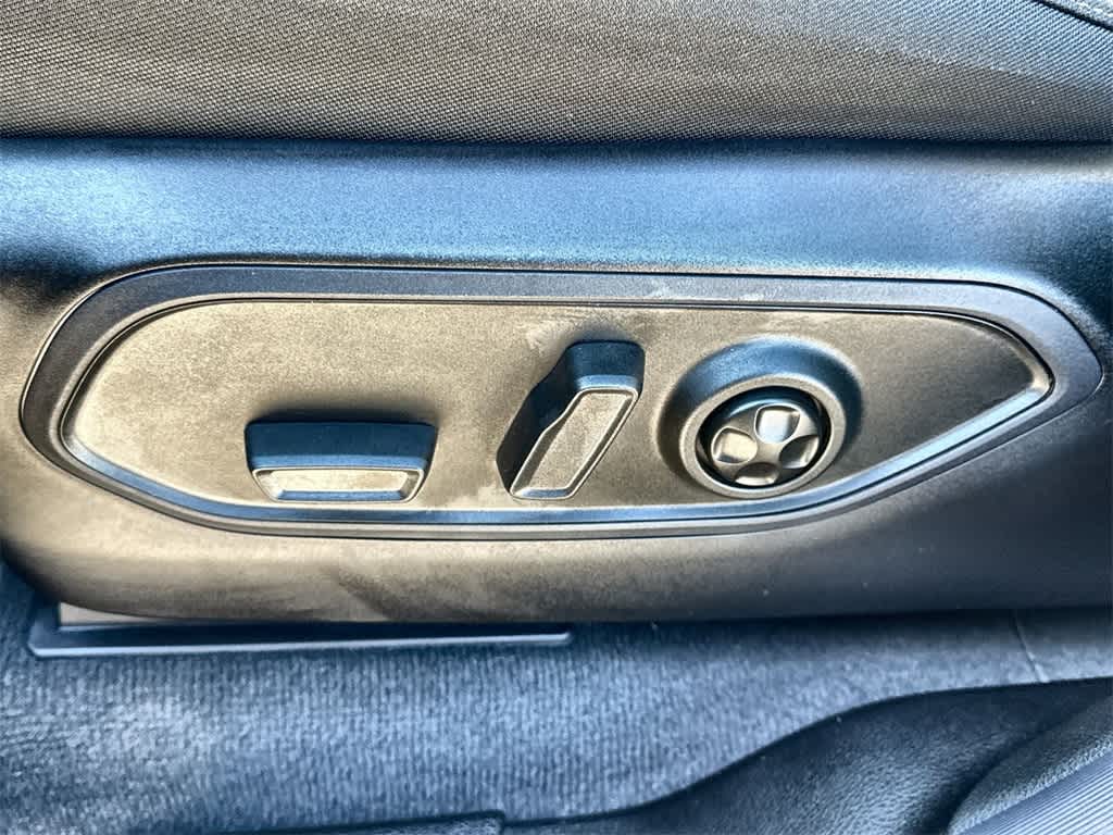 Thumbnail: 2025 Jeep Grand Cherokee - 25