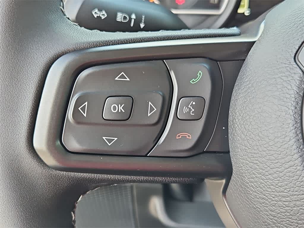 Thumbnail: 2026 Jeep Gladiator - 24