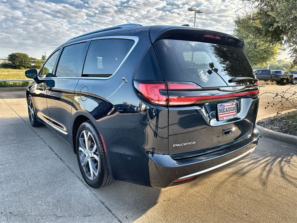 2024 Chrysler Pacifica Pinnacle photo 4
