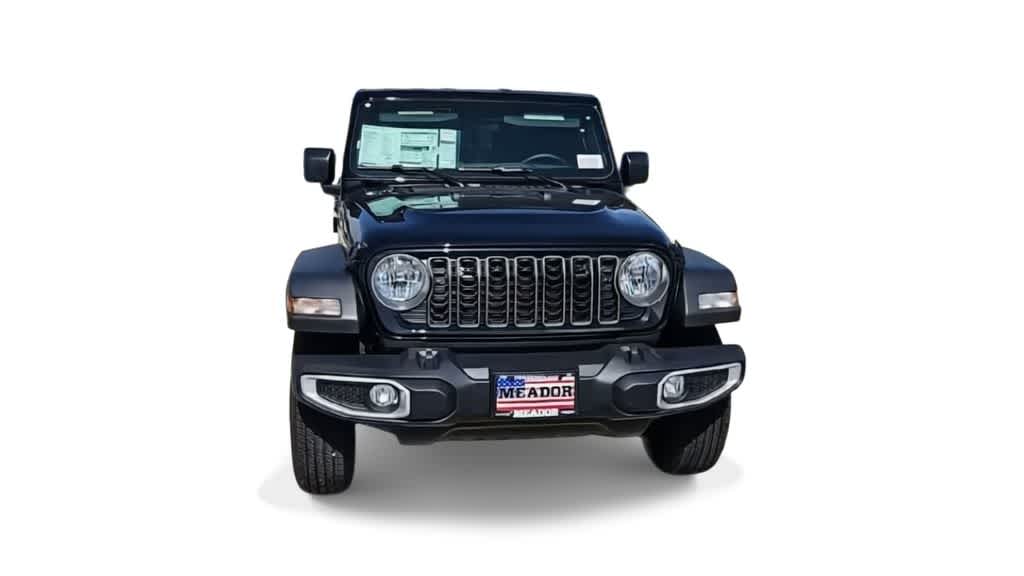 Thumbnail: 2026 Jeep Gladiator - 3