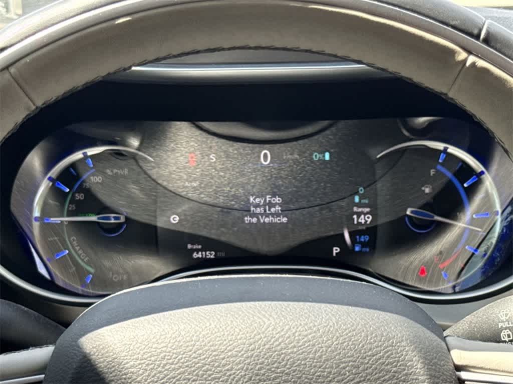 Thumbnail: 2017 Chrysler Pacifica - 20