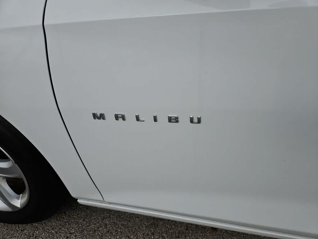 Thumbnail: 2024 Chevrolet Malibu - 19