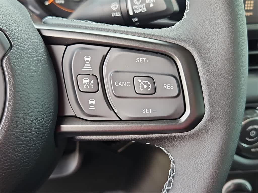 Thumbnail: 2026 Jeep Gladiator - 26