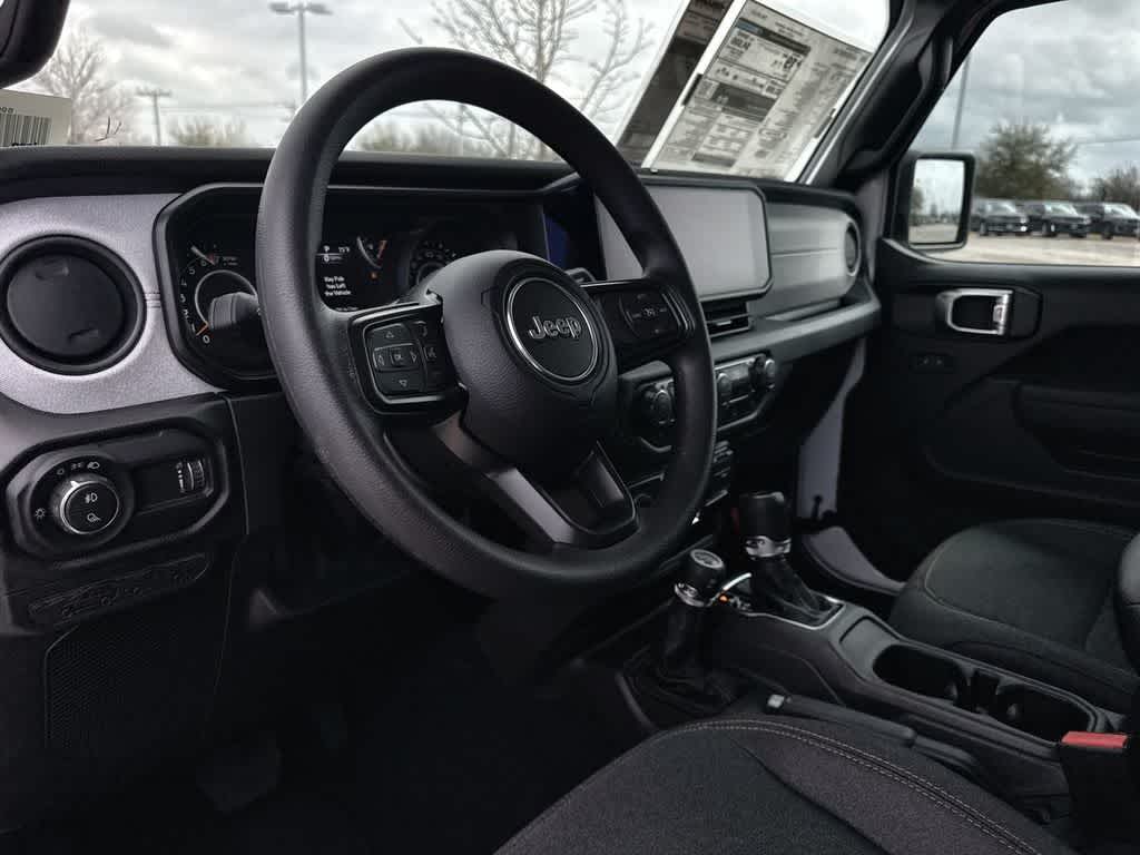 Thumbnail: 2026 Jeep Gladiator - 2