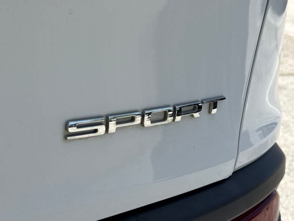 Thumbnail: 2016 Jeep Cherokee - 9