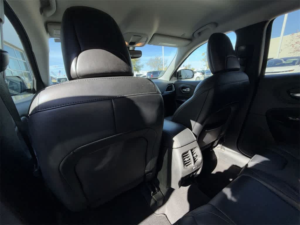 Thumbnail: 2023 Jeep Cherokee - 11