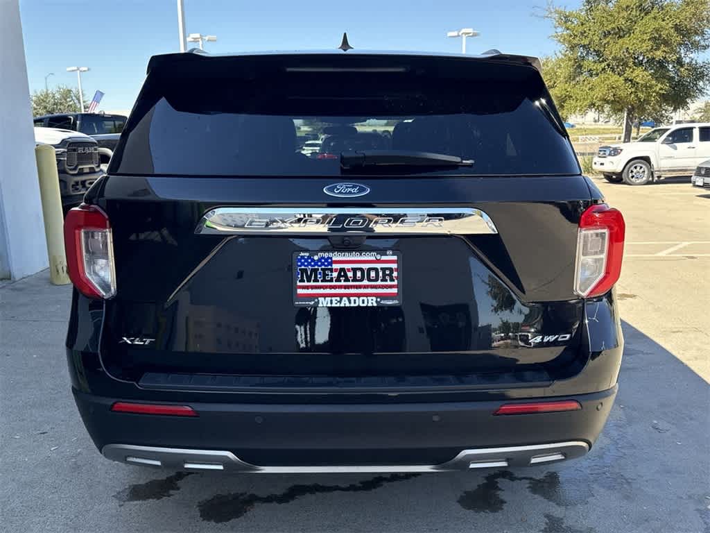 Thumbnail: 2023 Ford Explorer - 5