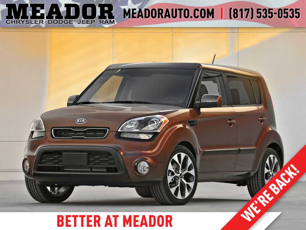 2013 Kia Soul Base's photo