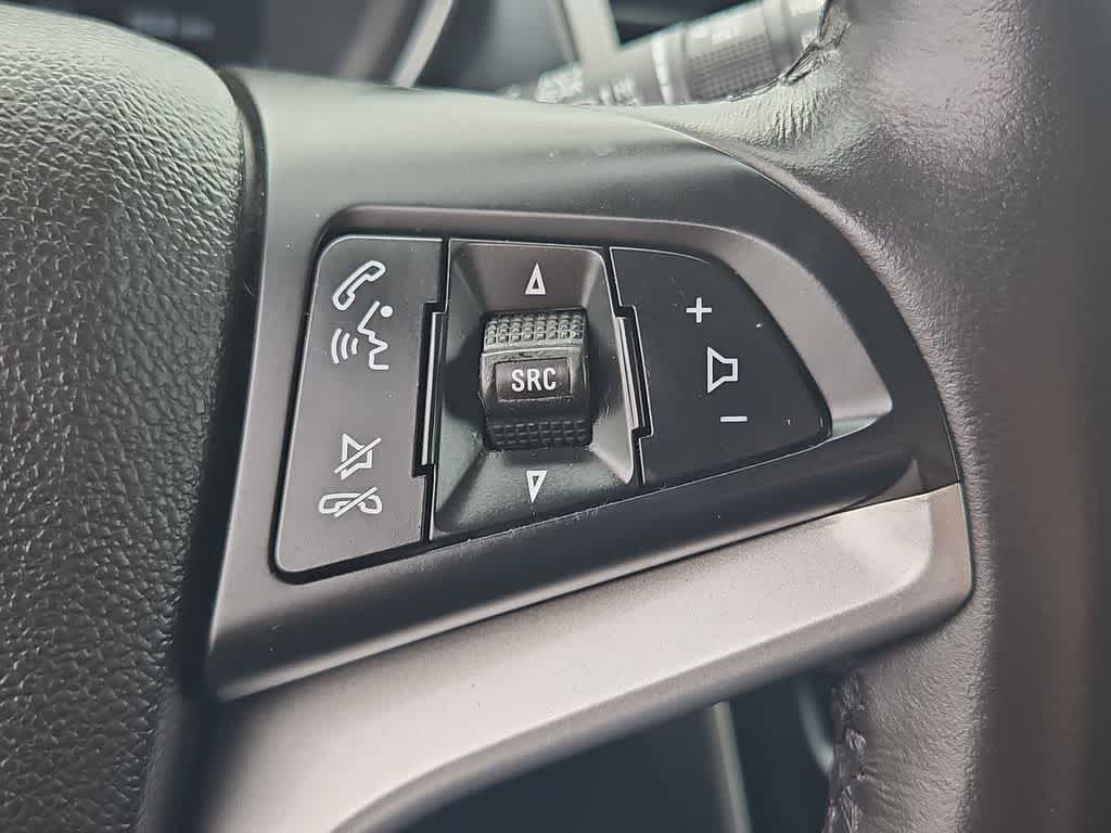 Thumbnail: 2020 Chevrolet Trax - 25