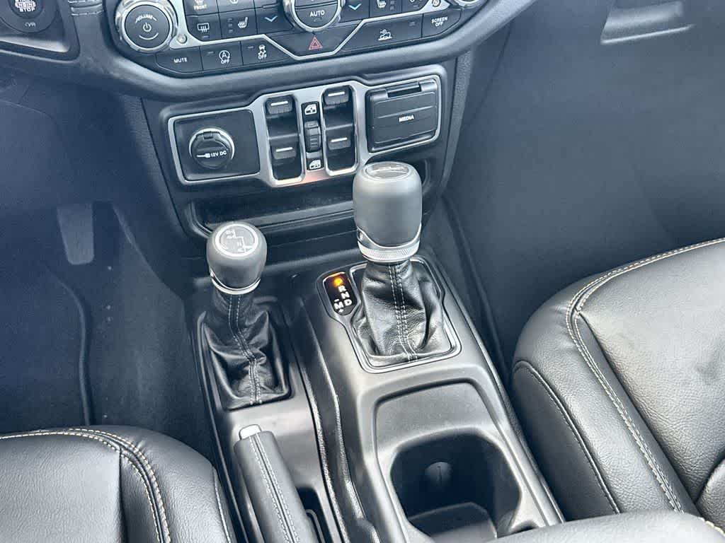 Thumbnail: 2026 Jeep Gladiator - 17