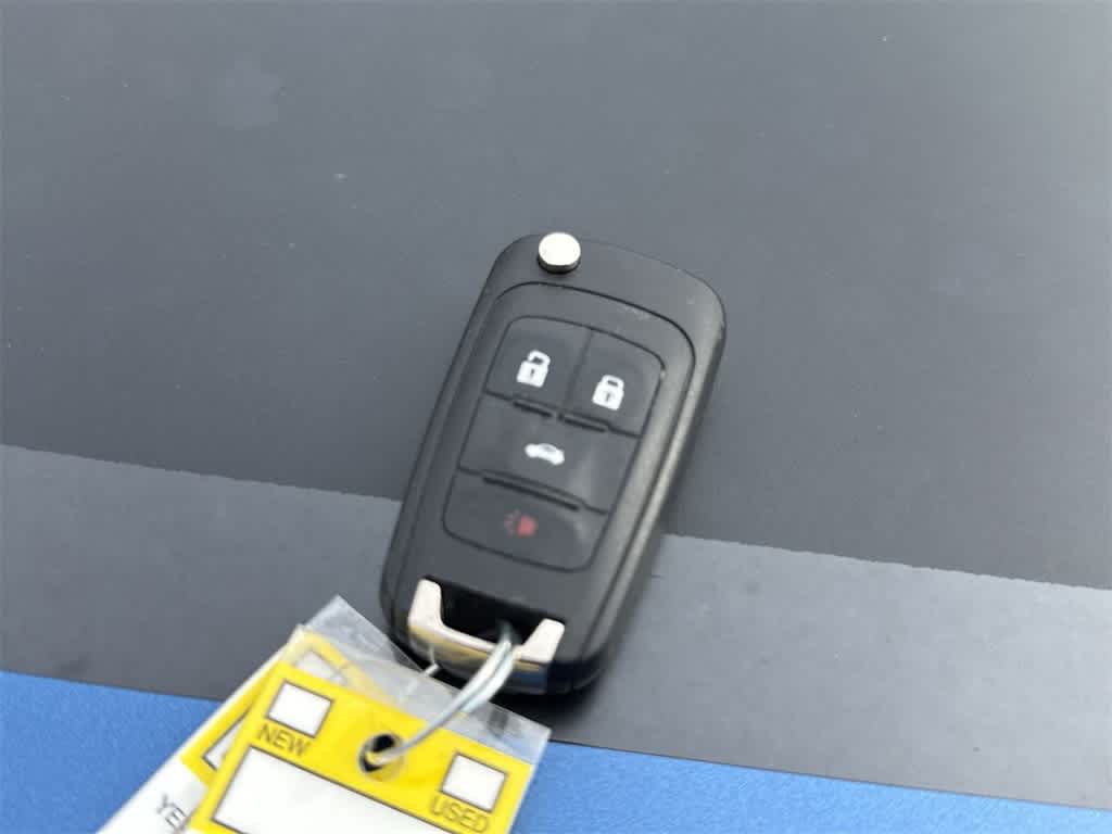 Thumbnail: 2013 Chevrolet Camaro - 23