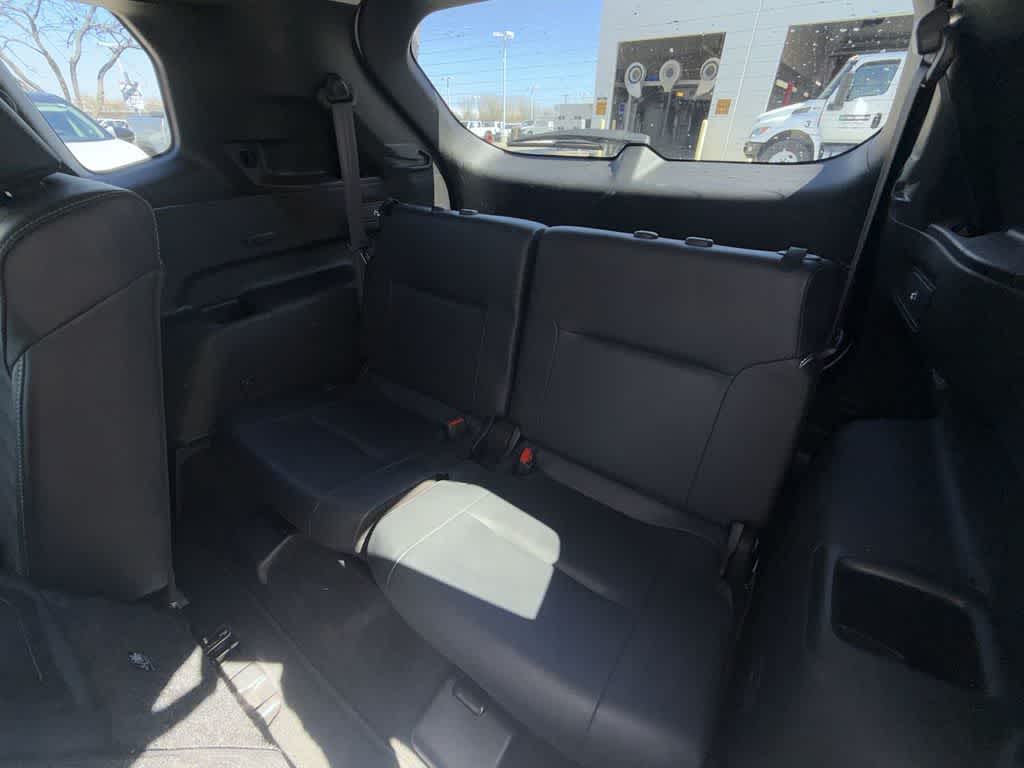 Thumbnail: 2024 Mitsubishi Outlander - 14