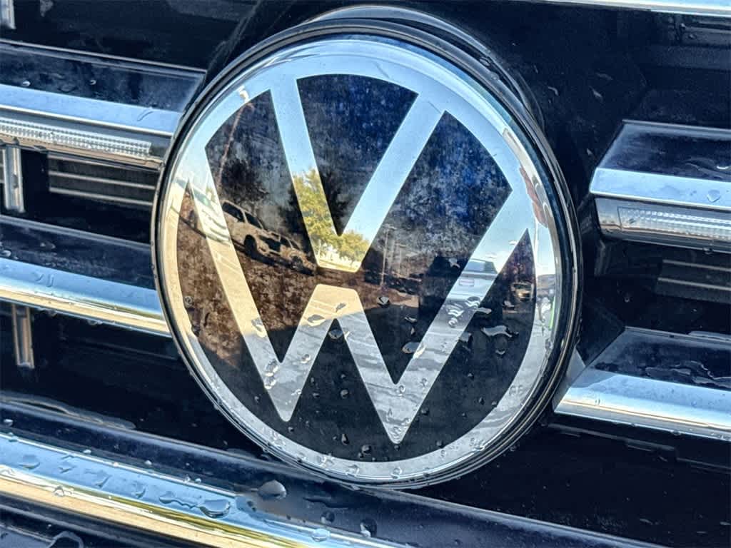 Thumbnail: 2023 Volkswagen Tiguan - 7