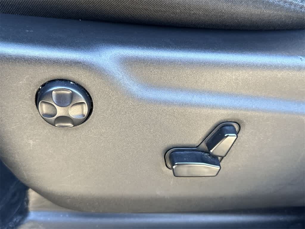 Thumbnail: 2023 Dodge Durango - 26