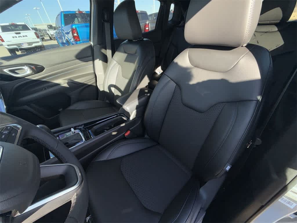 Thumbnail: 2026 Jeep Compass - 12