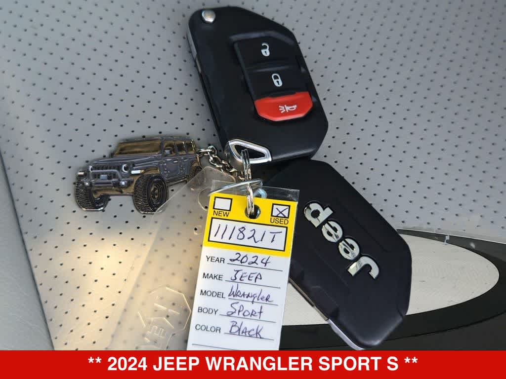 Thumbnail: 2024 Jeep Wrangler - 33