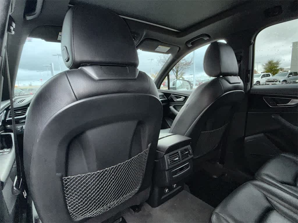 Thumbnail: 2018 Audi Q7 - 13