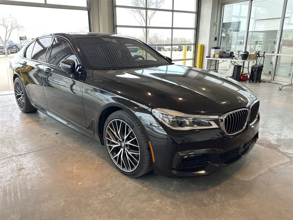 Thumbnail: 2018 BMW 7 Series - 6