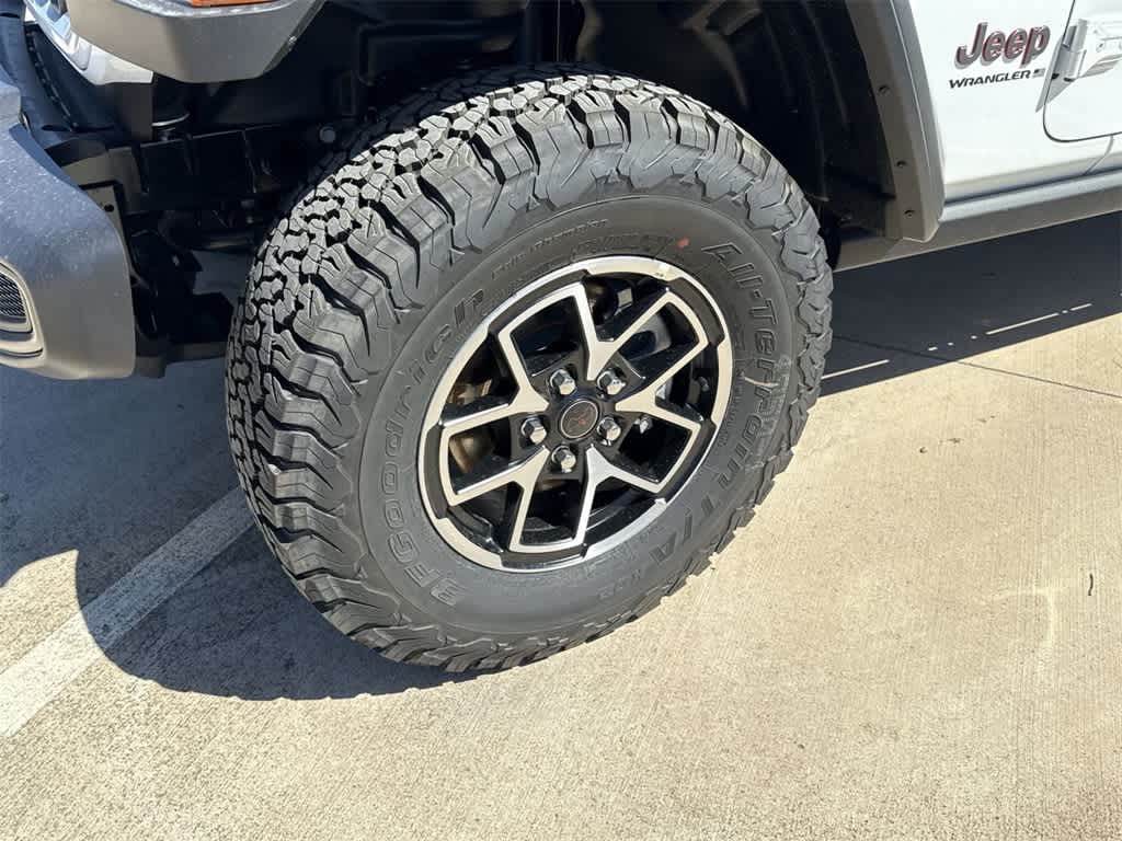 Thumbnail: 2025 Jeep Wrangler - 8