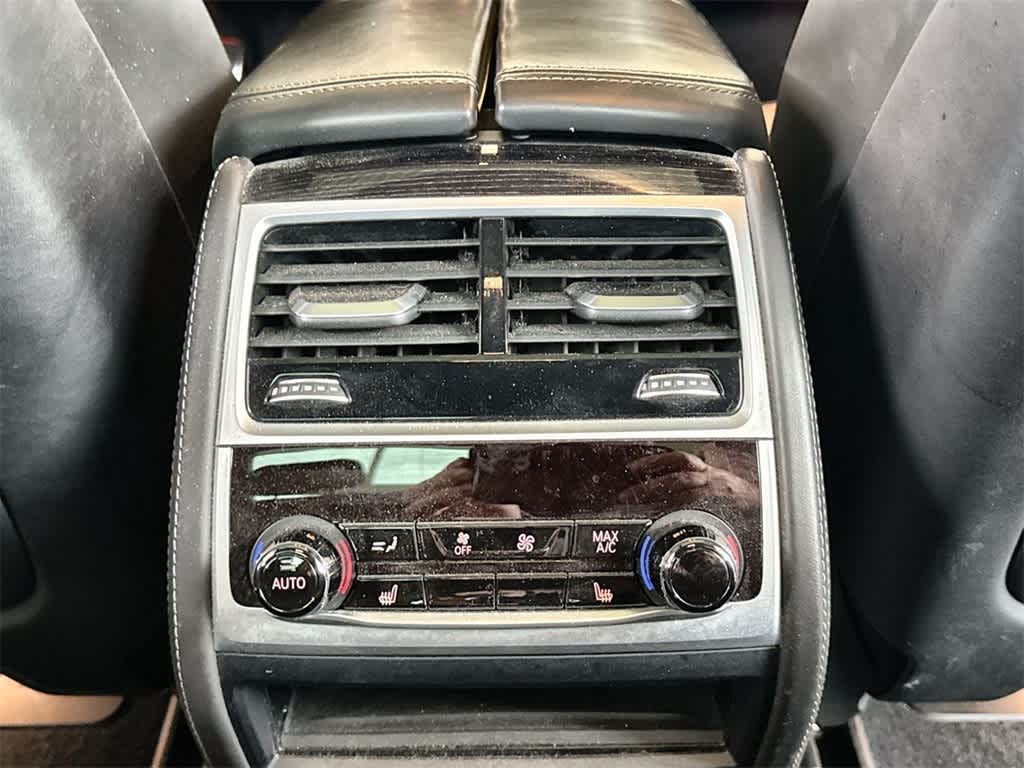 Thumbnail: 2018 BMW 7 Series - 21