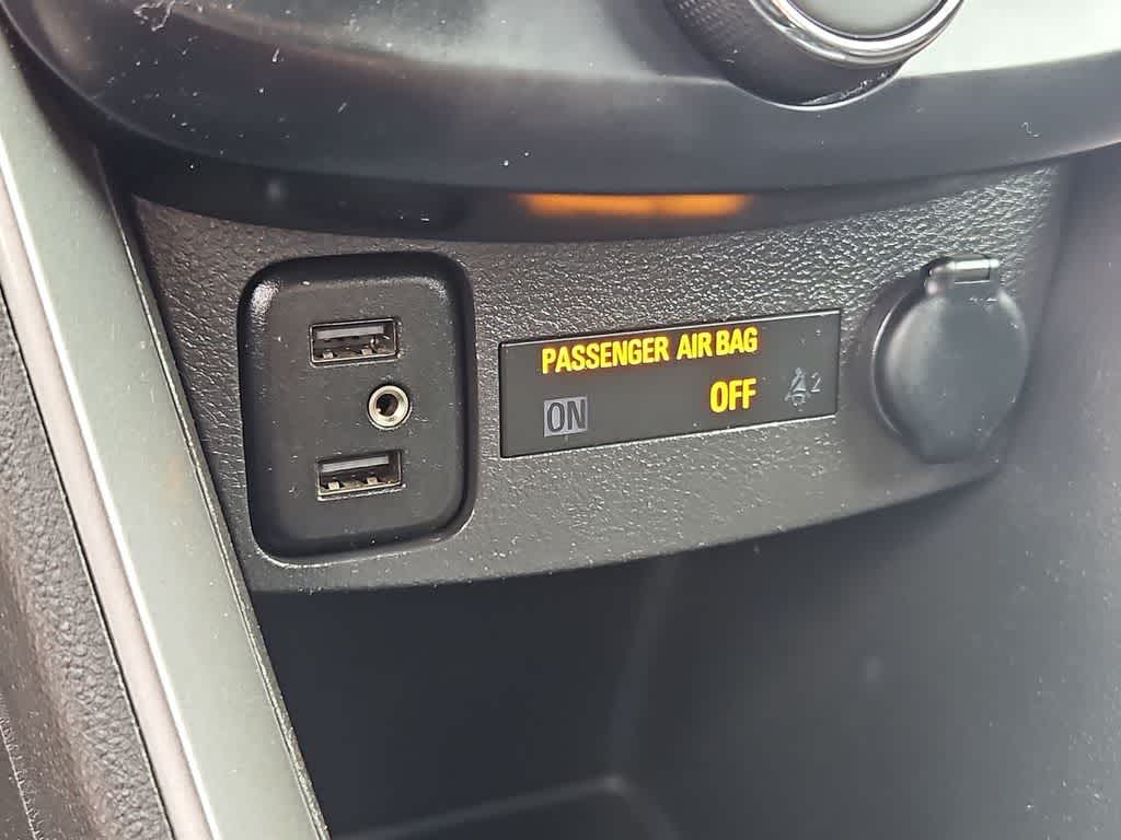 Thumbnail: 2020 Chevrolet Trax - 30