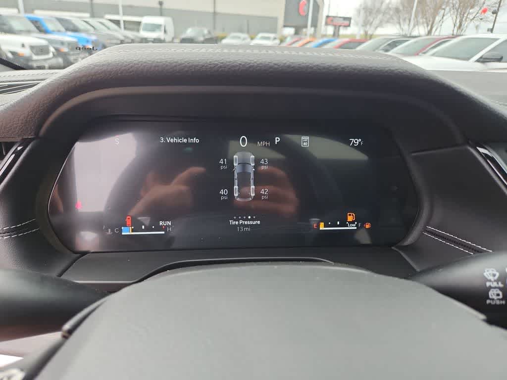 Thumbnail: 2026 Jeep Grand Cherokee - 34