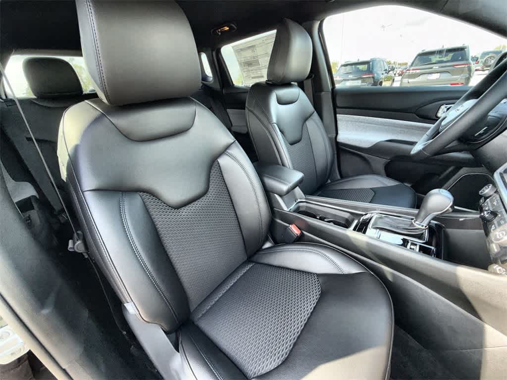 Thumbnail: 2026 Jeep Compass - 13