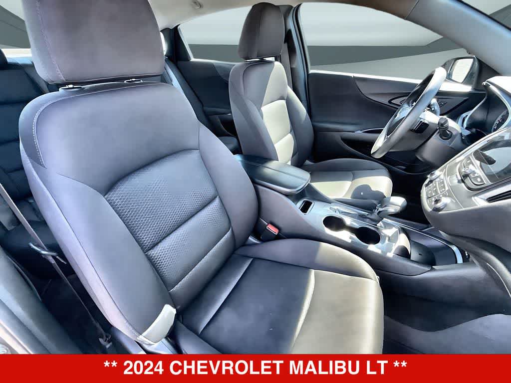 Thumbnail: 2024 Chevrolet Malibu - 14