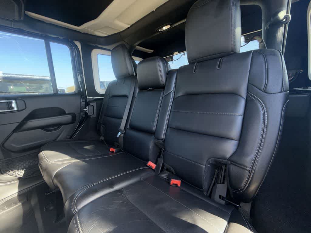 Thumbnail: 2019 Jeep Wrangler - 14