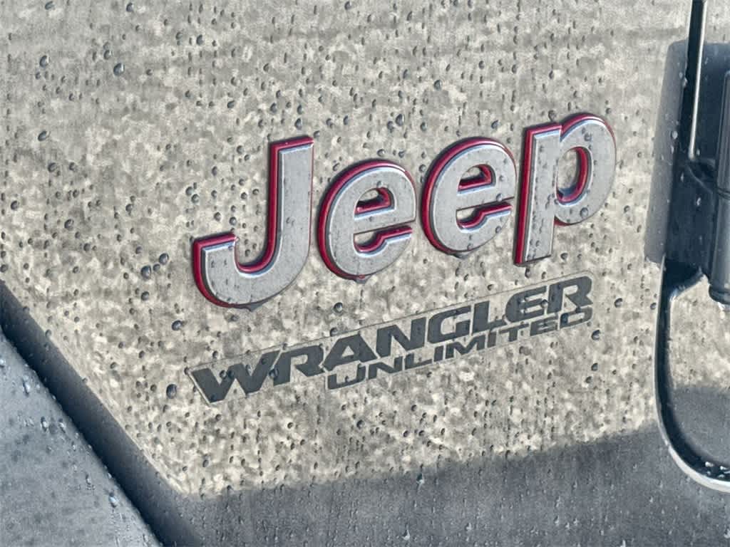 Thumbnail: 2021 Jeep Wrangler - 9