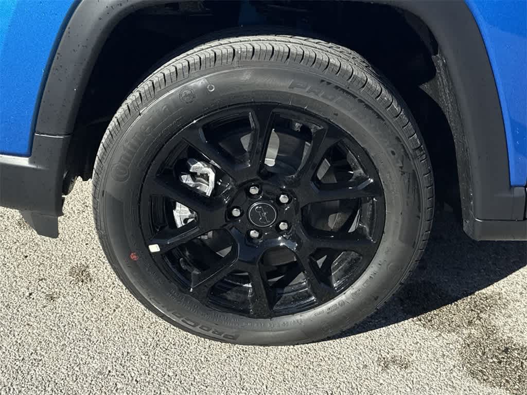 Thumbnail: 2026 Jeep Compass - 9