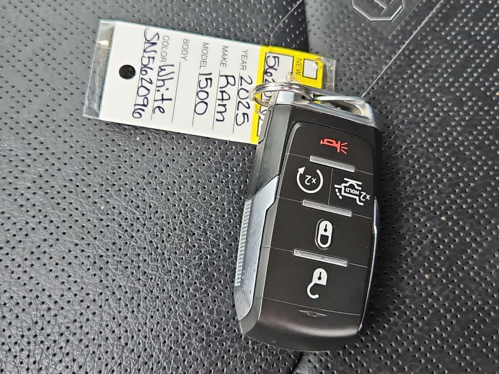 Thumbnail: 2025 RAM 1500 - 37