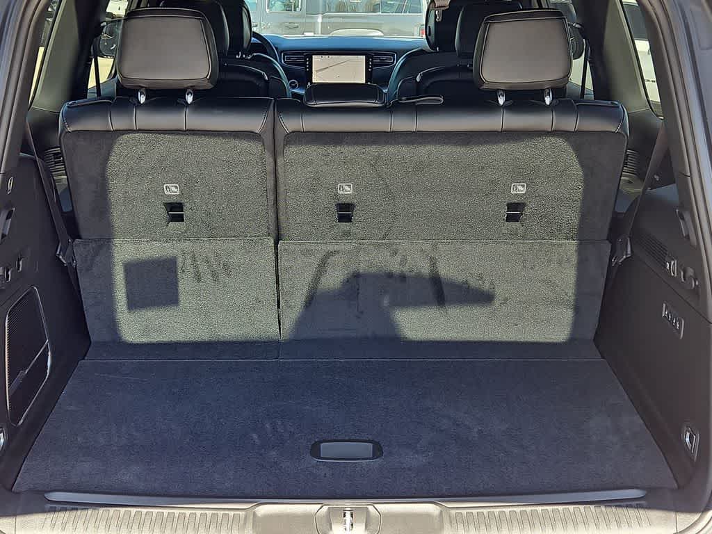 Thumbnail: 2026 Jeep Grand Wagoneer - 33