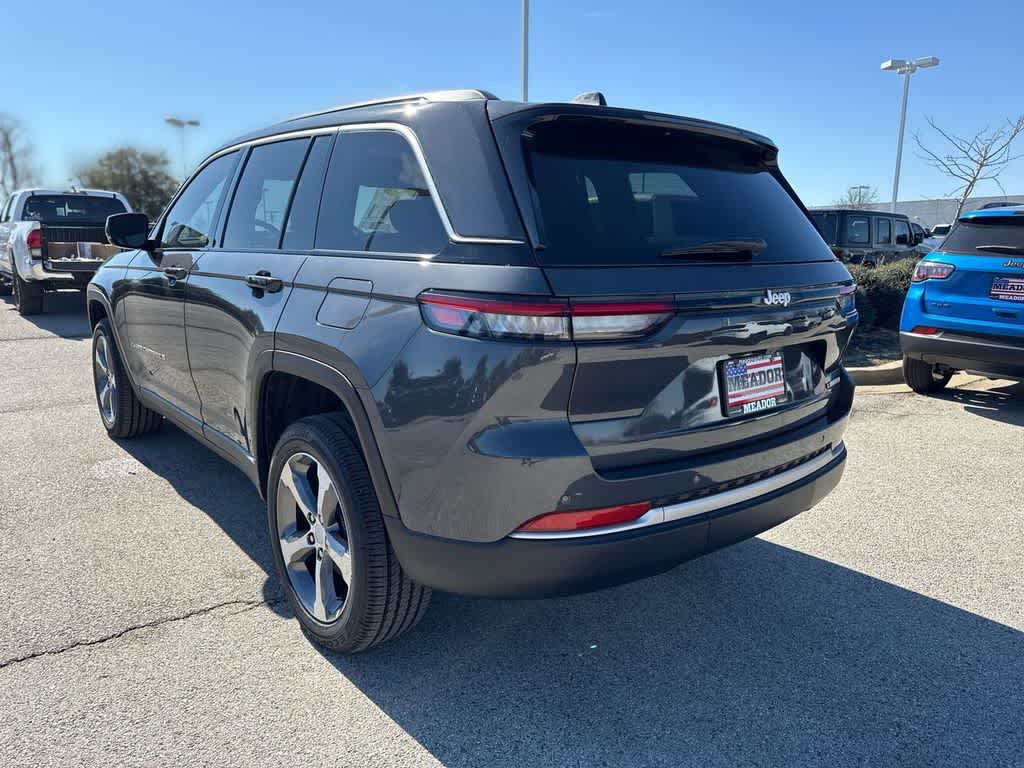 Thumbnail: 2026 Jeep Grand Cherokee - 4