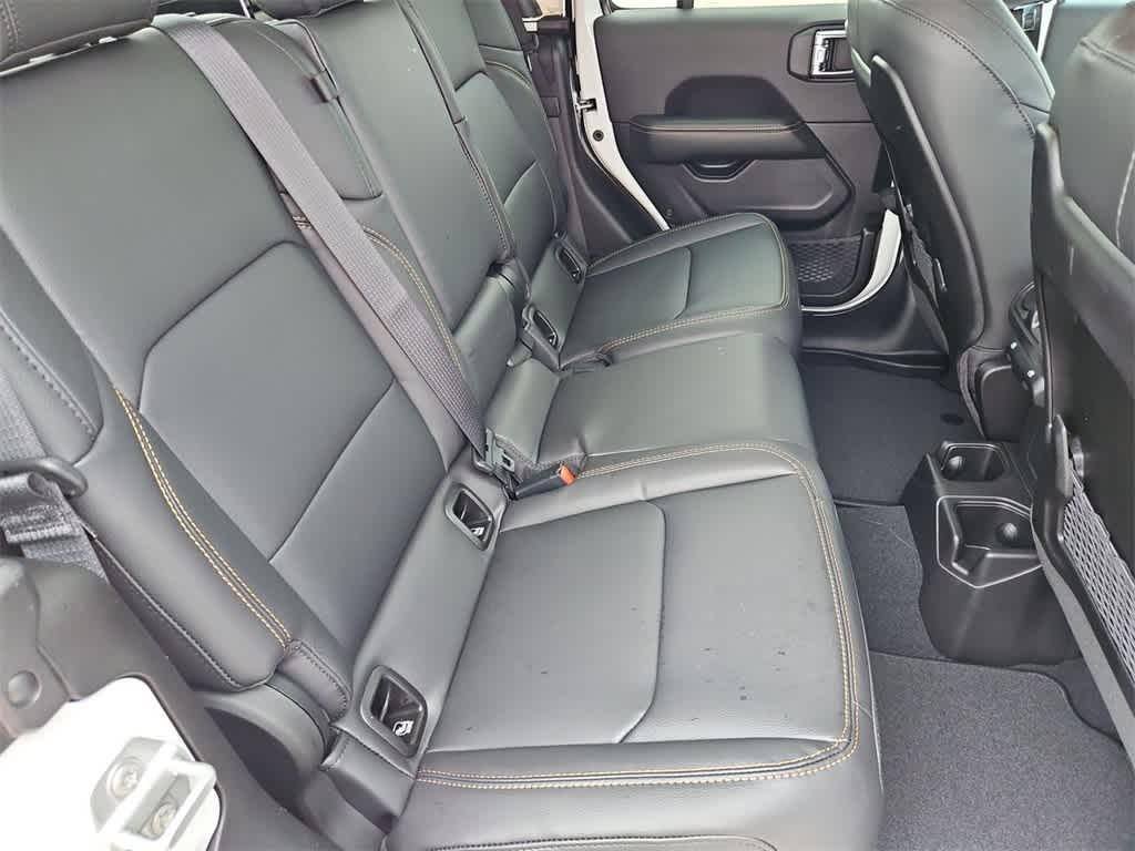 Thumbnail: 2026 Jeep Gladiator - 21