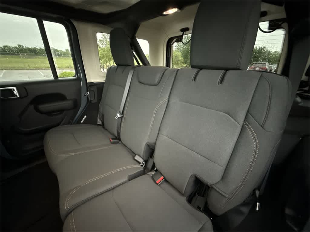 Thumbnail: 2025 Jeep Wrangler - 12