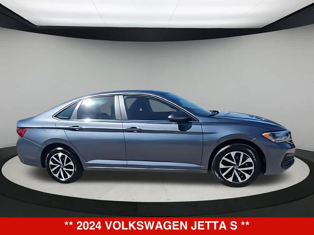 Thumbnail: 2024 Volkswagen Jetta - 9