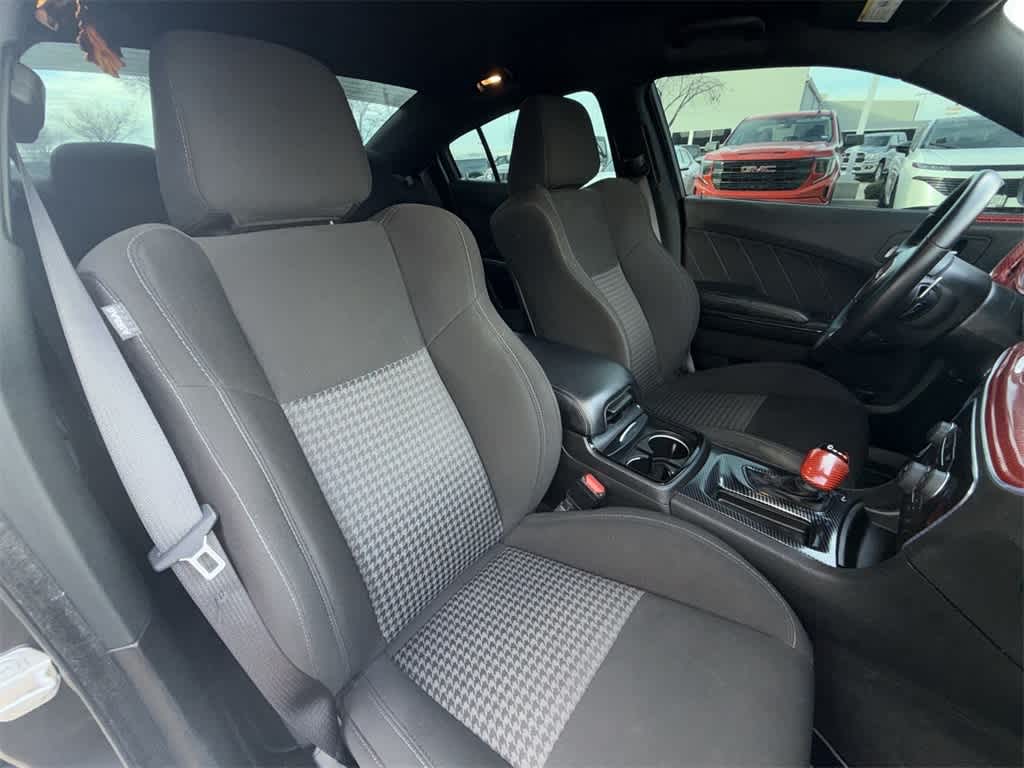 Thumbnail: 2022 Dodge Charger - 13