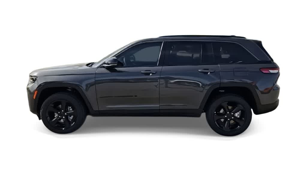 Thumbnail: 2026 Jeep Grand Cherokee - 5