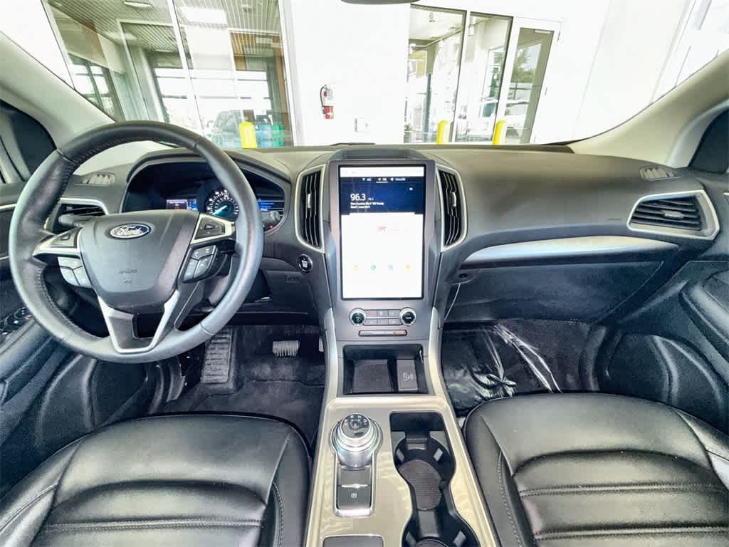 Thumbnail: 2024 Ford Edge - 13