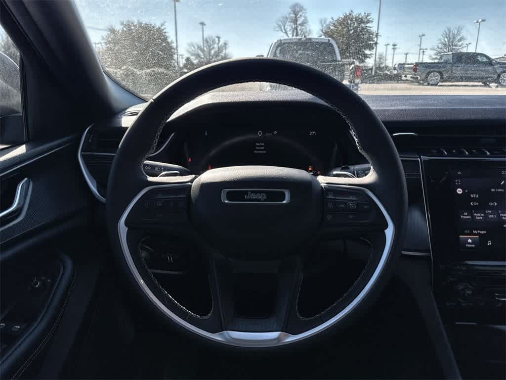 Thumbnail: 2025 Jeep Grand Cherokee - 18