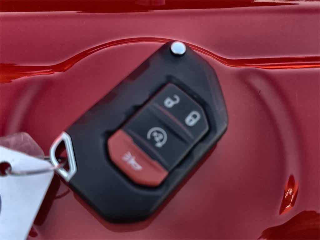 Thumbnail: 2025 Jeep Gladiator - 22