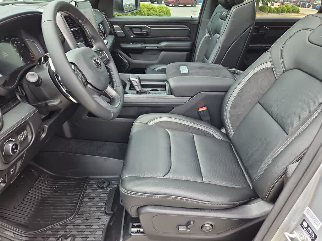 Thumbnail: 2026 RAM 1500 - 17