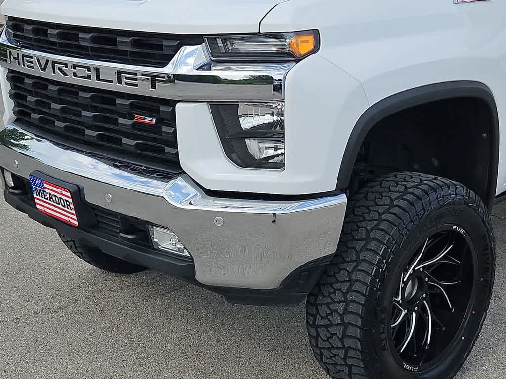 Thumbnail: 2022 Chevrolet Silverado 3500 - 11