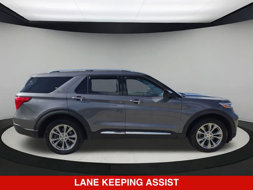 Thumbnail: 2022 Ford Explorer - 7