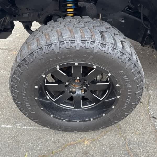 Thumbnail: 2020 Toyota Tundra - 15