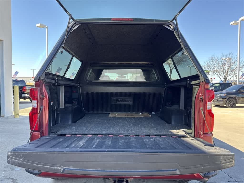 Thumbnail: 2020 Chevrolet Silverado 1500 - 21