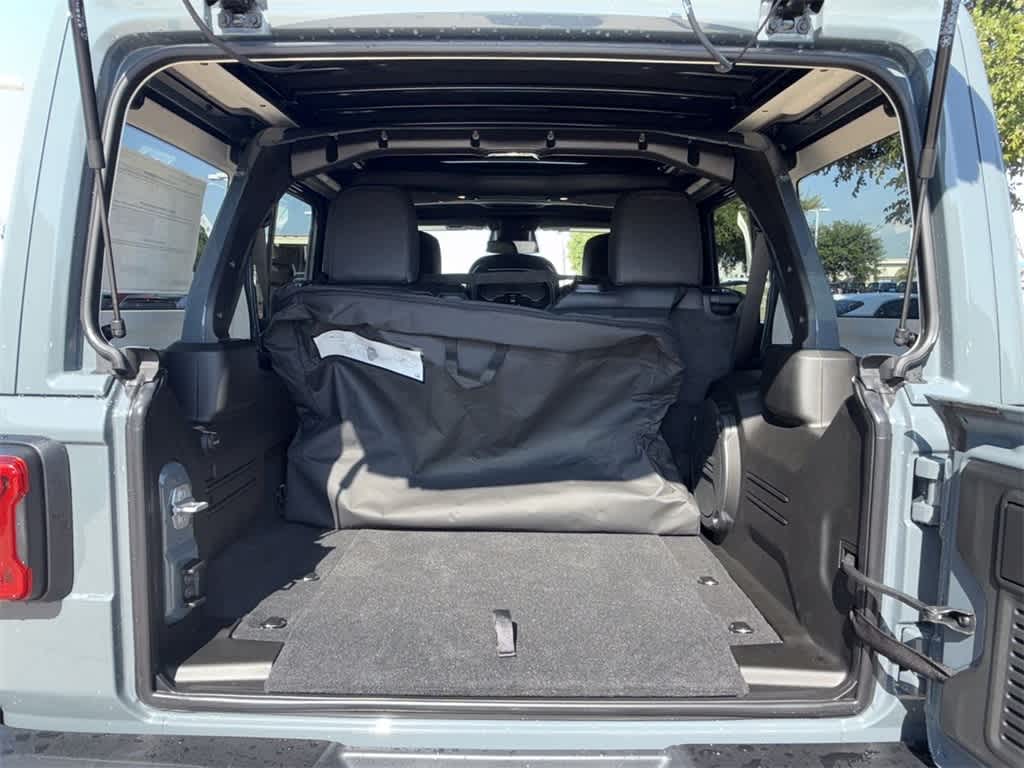 Thumbnail: 2025 Jeep Wrangler - 22