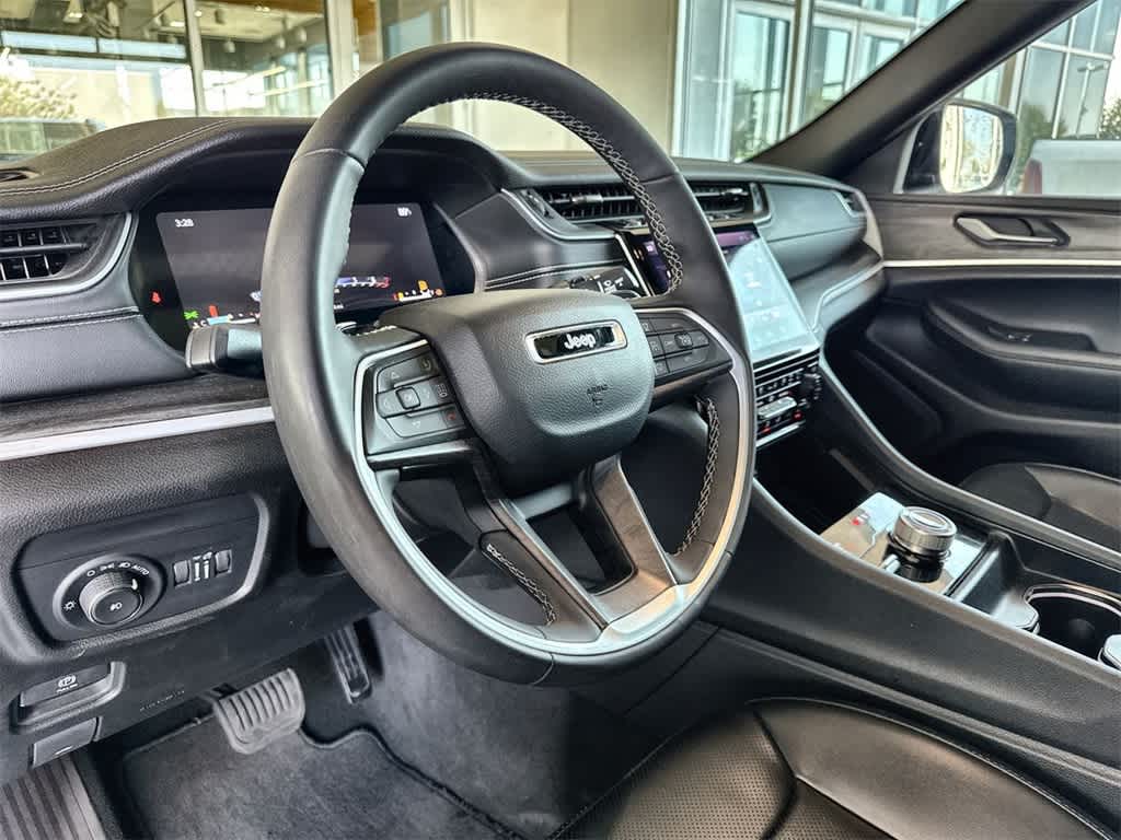 Thumbnail: 2024 Jeep Grand Cherokee L - 2