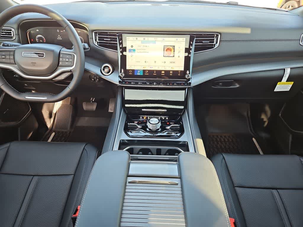 Thumbnail: 2026 Jeep Grand Wagoneer - 15